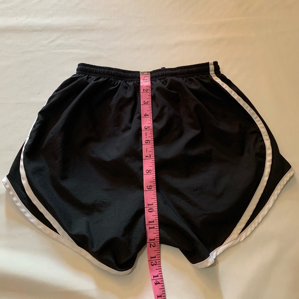 Nike running shorts - Picture 10 of 14